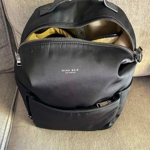 Mina Baie Stevie Backpack, like new!